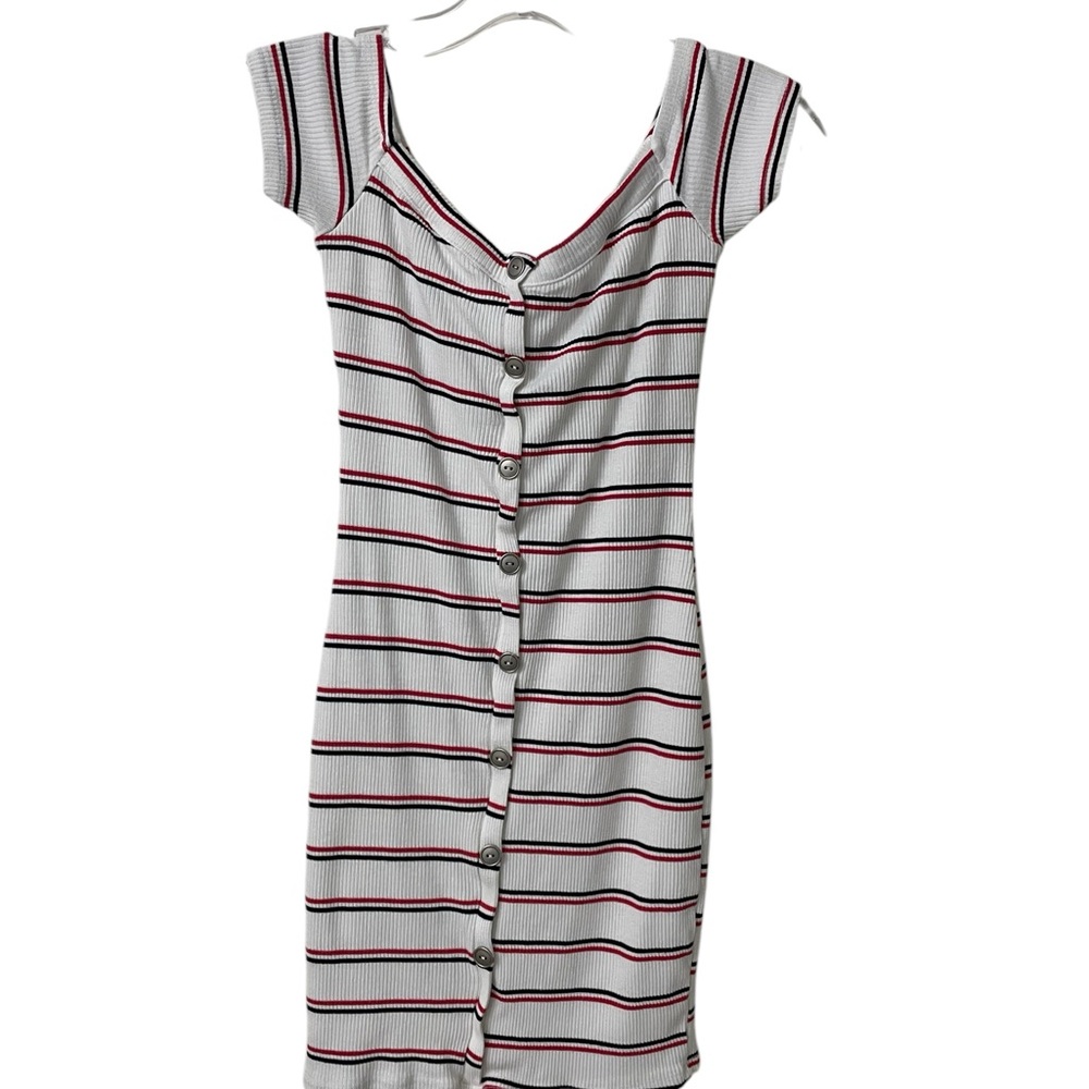 White and striped Bodycon‎ Mini Dress with Cap Sleeves